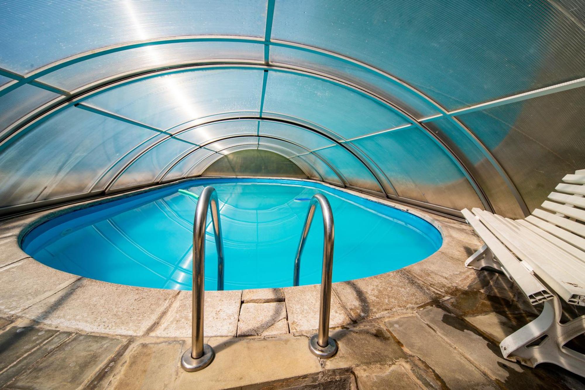 Ponikiew Resort Wadowice Exteriör bild