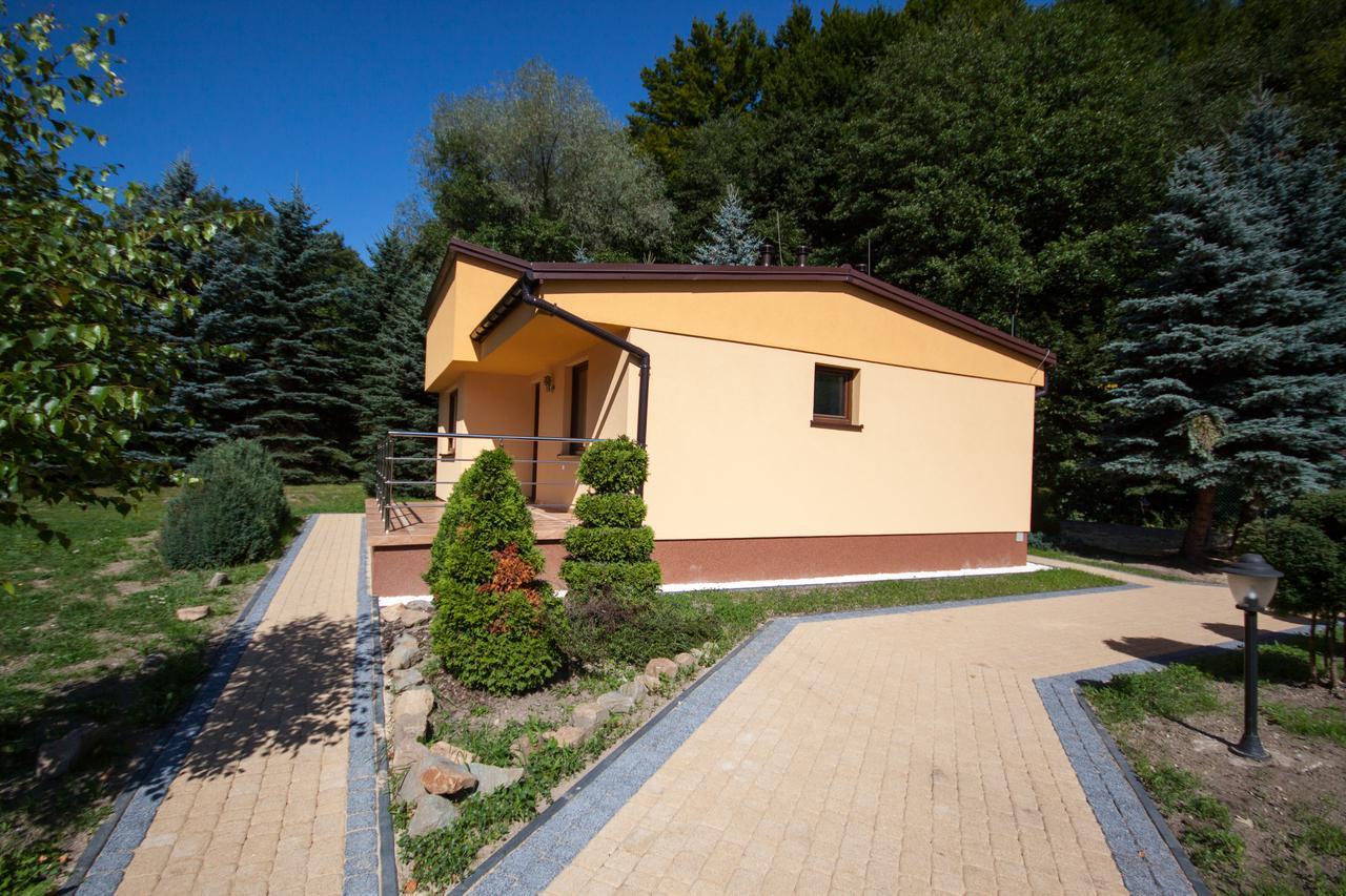 Ponikiew Resort Wadowice Exteriör bild