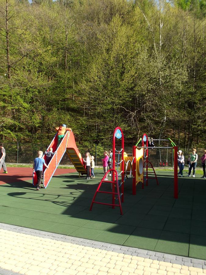 Ponikiew Resort Wadowice Exteriör bild